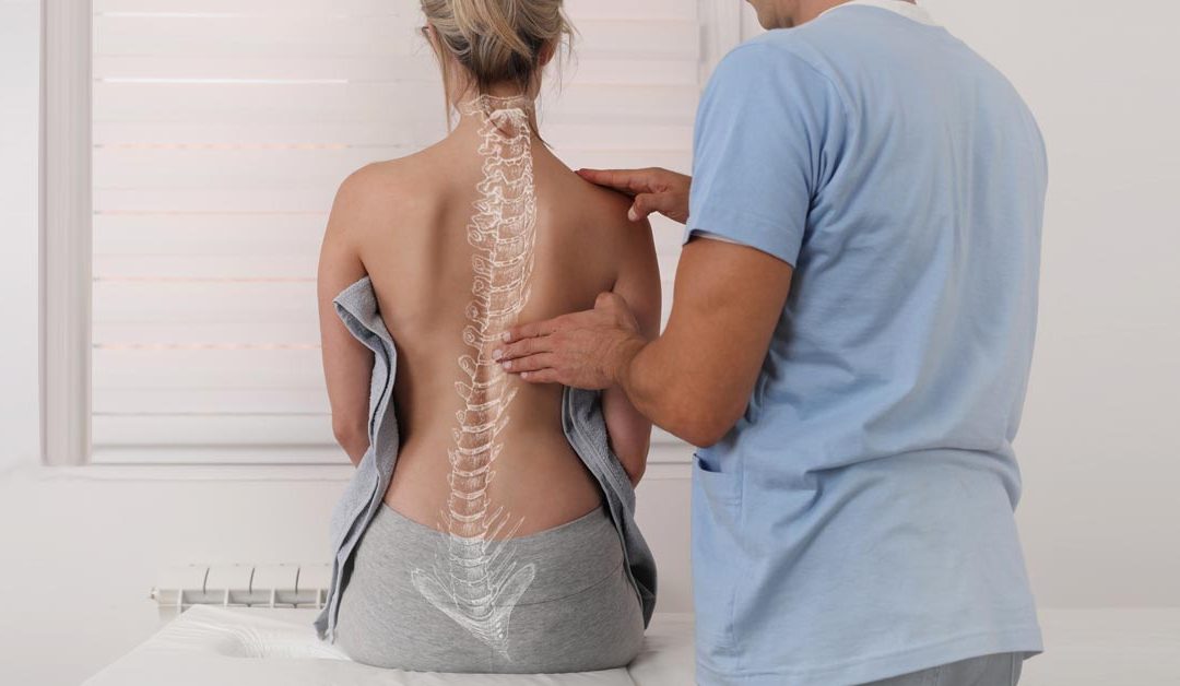 Scoliosis in Adults & Teenagers